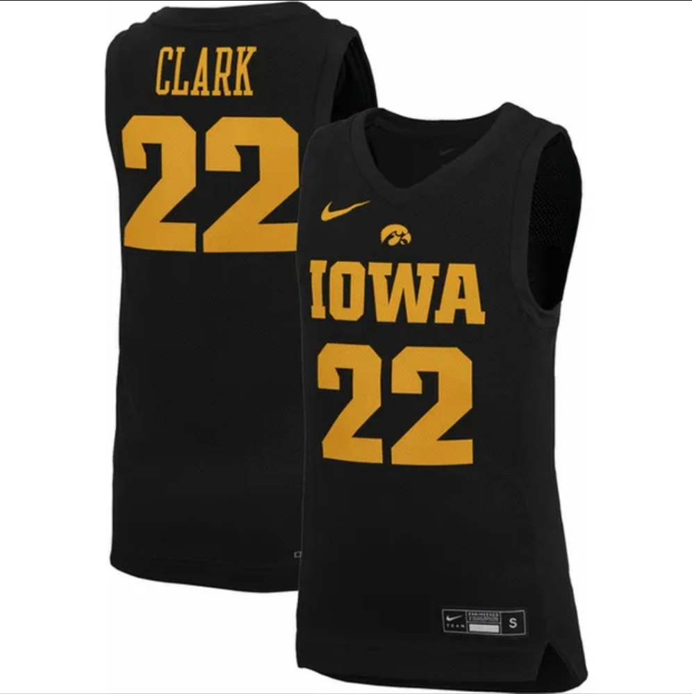 Nike Youth Iowa Hawkeyes Caitlin Clark #22 Replica Basketball Jersey Size Large